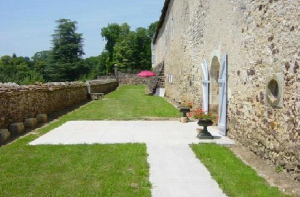 Chateau De Beaujeu Sens-Beaujeu Eksteriør billede
